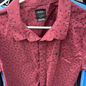 RVCA floral button up short sleeve maroon
